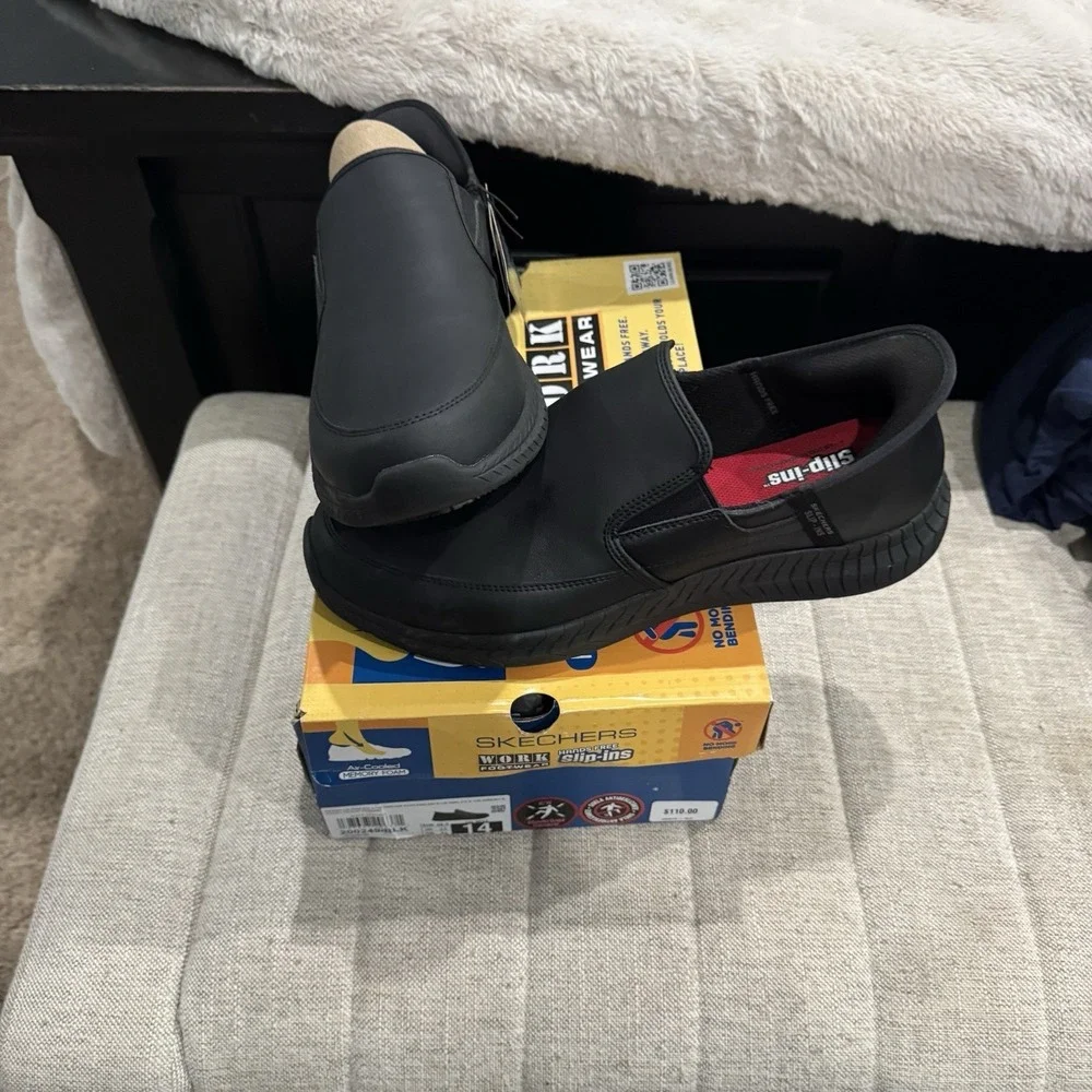 Skechers Work Men's‎ Black Slip Resistant Slip On Size 14 Hospitality 200249 NIB